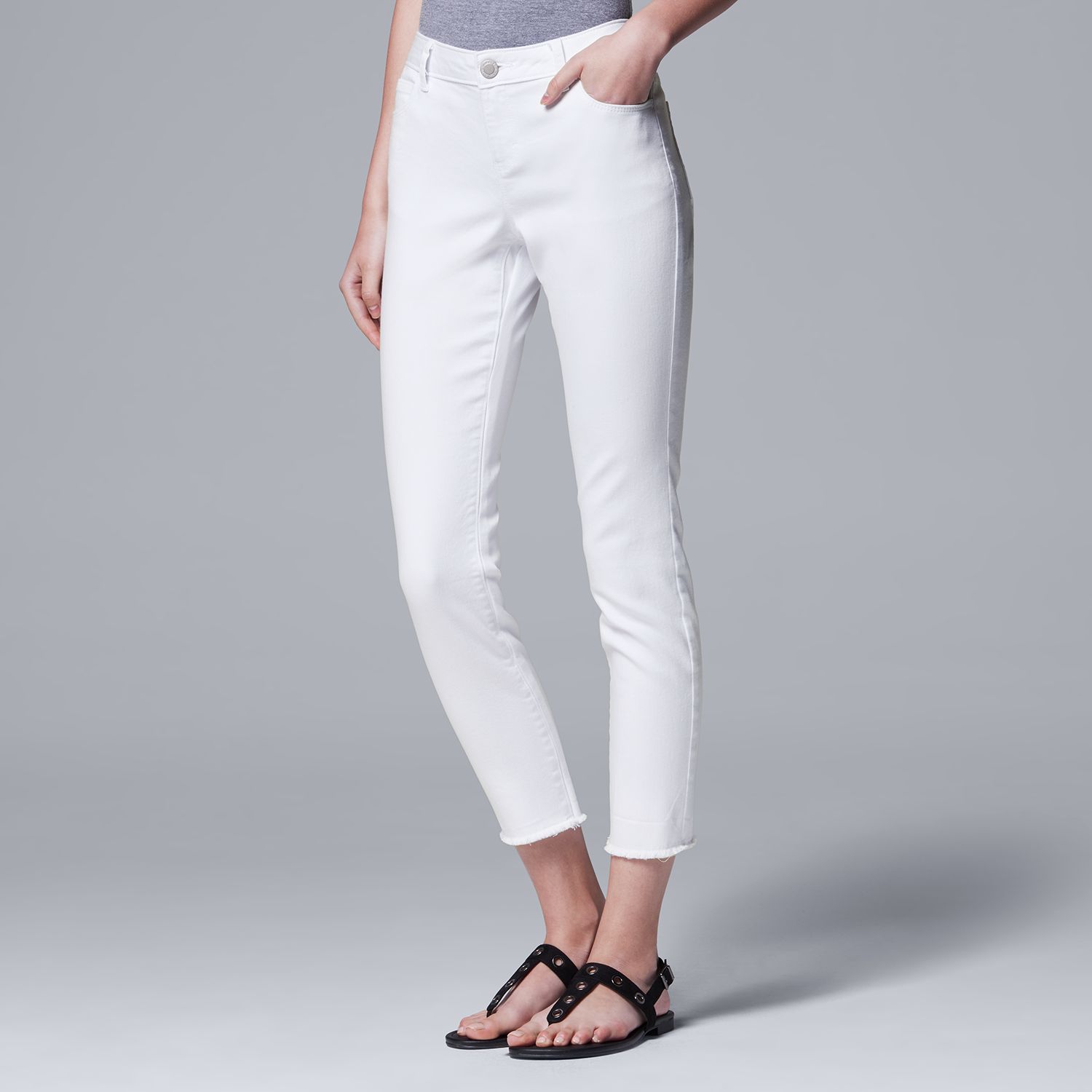 white frayed ankle jeans