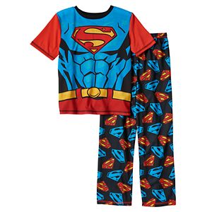 Boys 4-12 DC Comics Superman 2-Piece Pajama Set
