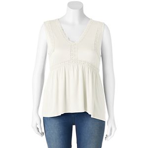 Juniors' Plus Size Mudd® Crochet Inset V-Neck Tank