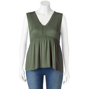 Juniors' Plus Size Mudd® Crochet Inset V-Neck Tank