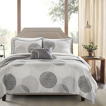 Madison Park Essentials Glendale Quilt Set with Cotton Sheets with Throw Pillow