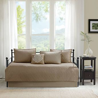 Madison Park 6 pc Mansfield Daybed Set with Throw Pillow
