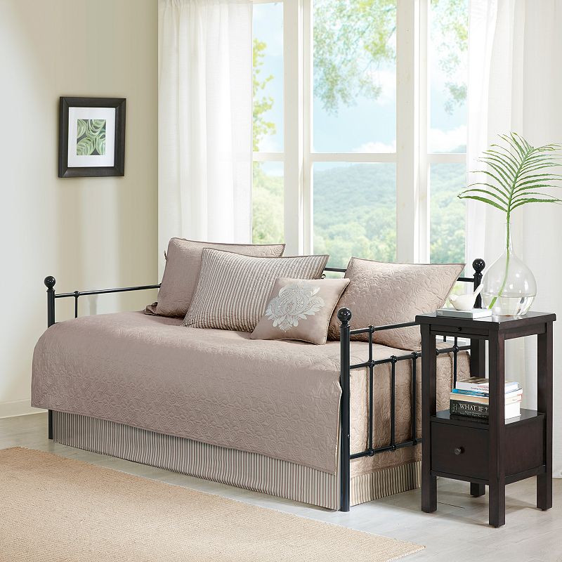 60158017 Madison Park 6-piece Mansfield Daybed Set with Thr sku 60158017