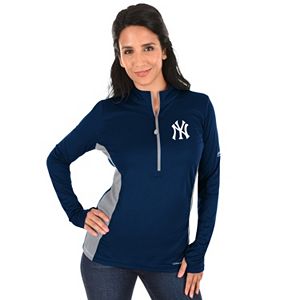 Plus Size Majestic New York Yankees 1/2-Zip Pullover