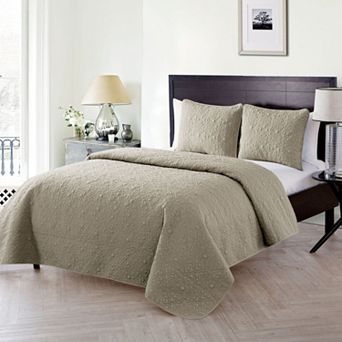VCNY Home Caroline Embossed Quilt Set