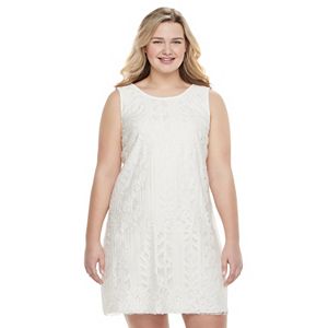 Juniors' Plus Size Speechless Eyelash Lace Shift Dress