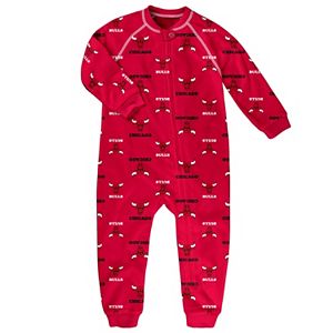 Toddler adidas Chicago Bulls Logo Footed Pajamas