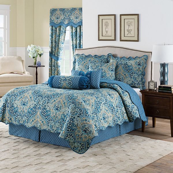 Waverly Moonlit Shadows Reversible Quilt Set
