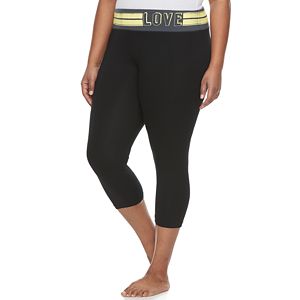 Juniors' Plus Size SO® Capri Yoga Leggings