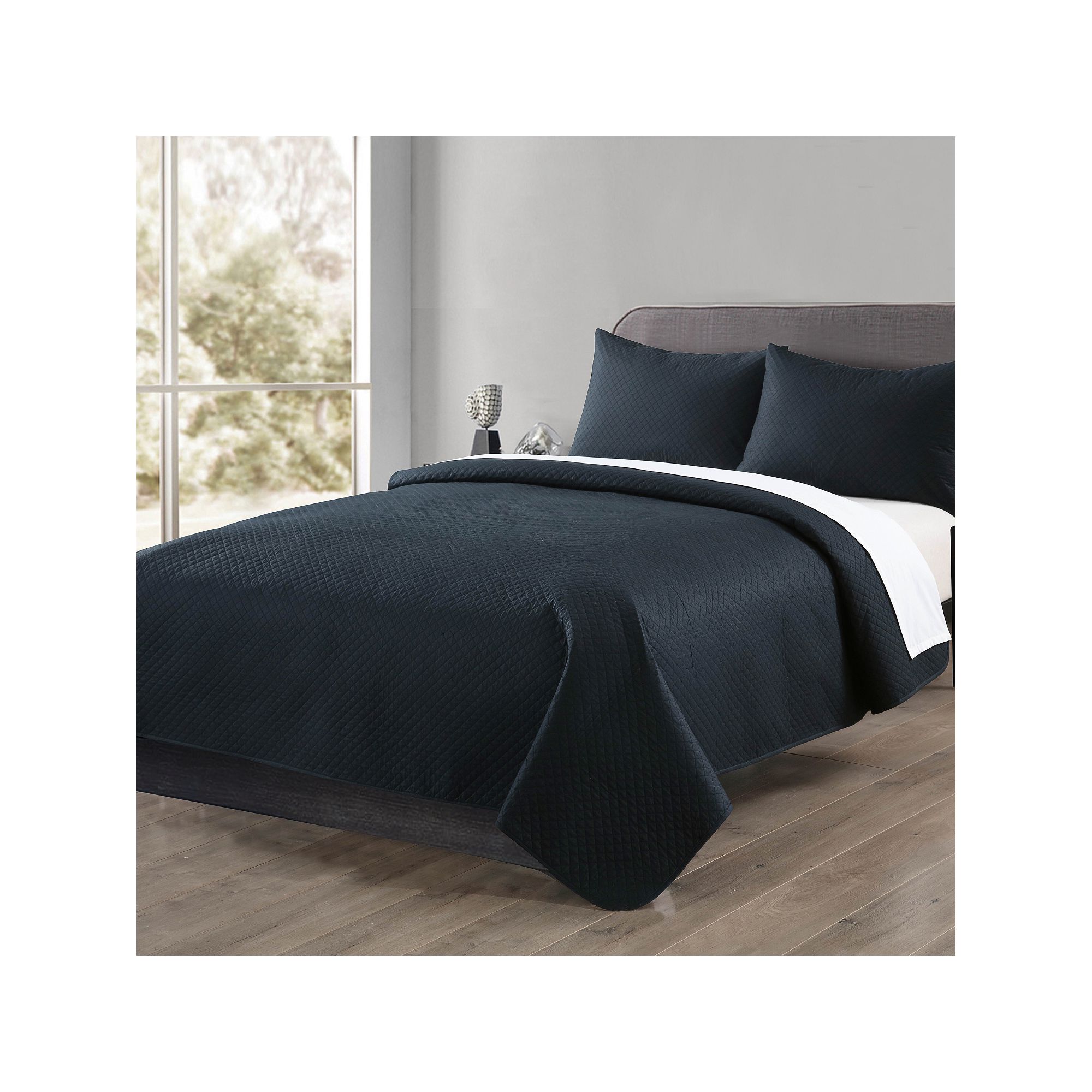 Diamond Cotton Quilt, Black