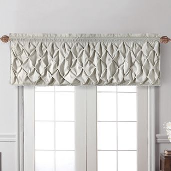 VCNY Nilda Window Valance