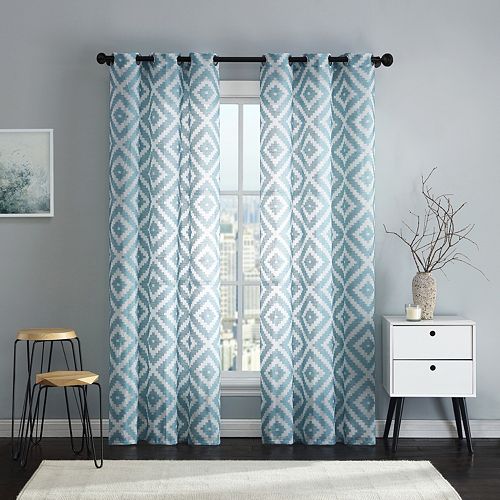 VCNY Home 2-pack Emerson Curtain
