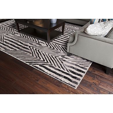 Concord Global Lara Dancing Stripes Rug
