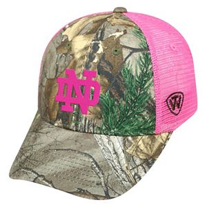 Adult Top of the World Notre Dame Fighting Irish Sneak Realtree Snapback Cap