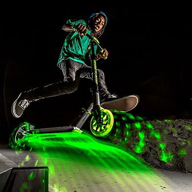 Neon Flash LED Light-Up Scooter - Green