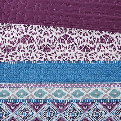 Intelligent Design Adley Boho Reversible Quilt Set with Shams and Decorative Pillows