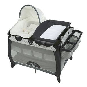 Graco Pack 'n Play Quick Connect Portable Napper Deluxe & Bassinet Set