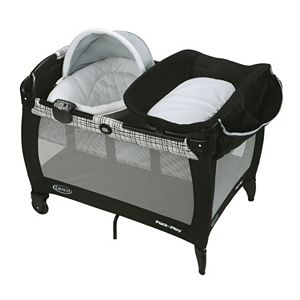 Graco Pack 'n Play Newborn Napper with Soothe Surround Technology Bassinet