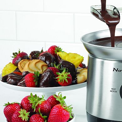Nostalgia Electrics Cascading Chocolate Fondue Fountain
