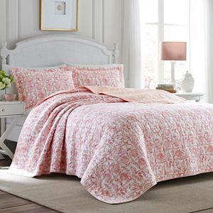 Laura Ashley Lifestyles Bettina Beach Quilt Set