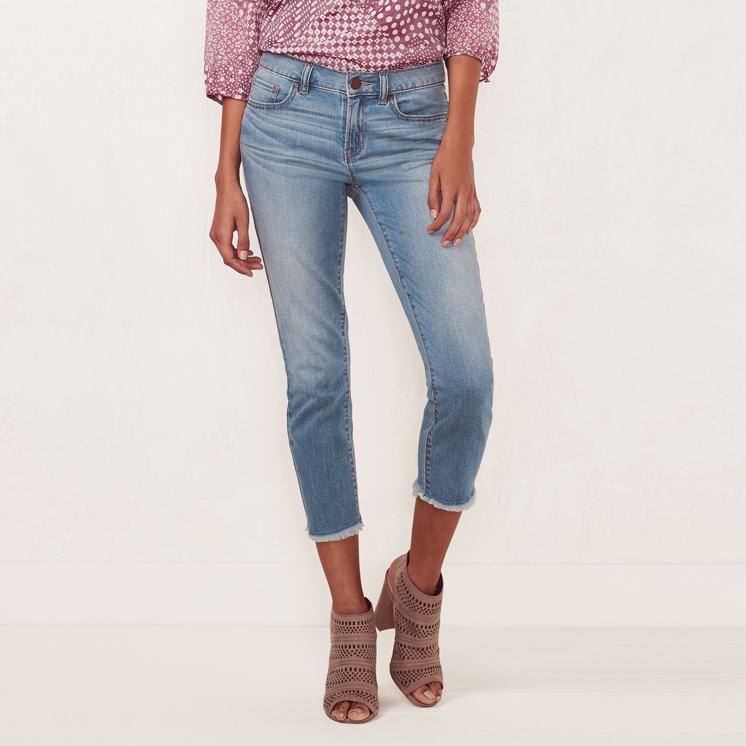 capri jeans with frayed hem