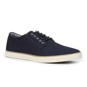 IZOD Saxon Men's Oxford Sneakers