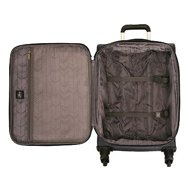 Skyway Oasis 2.0 Softside Spinner Luggage