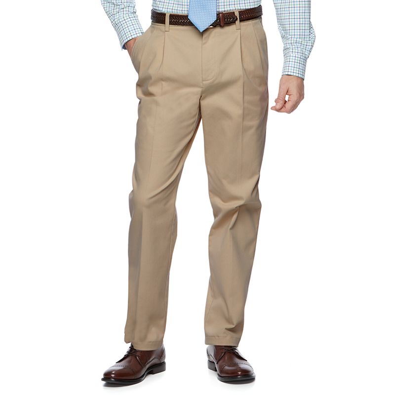 Men's Croft & Barrow® Classic-Fit Easy-Care Stretch Pleated Khaki Pants