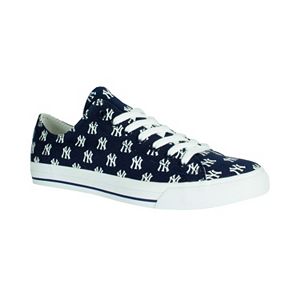 Adult Row One New York Yankees Victory Sneakers