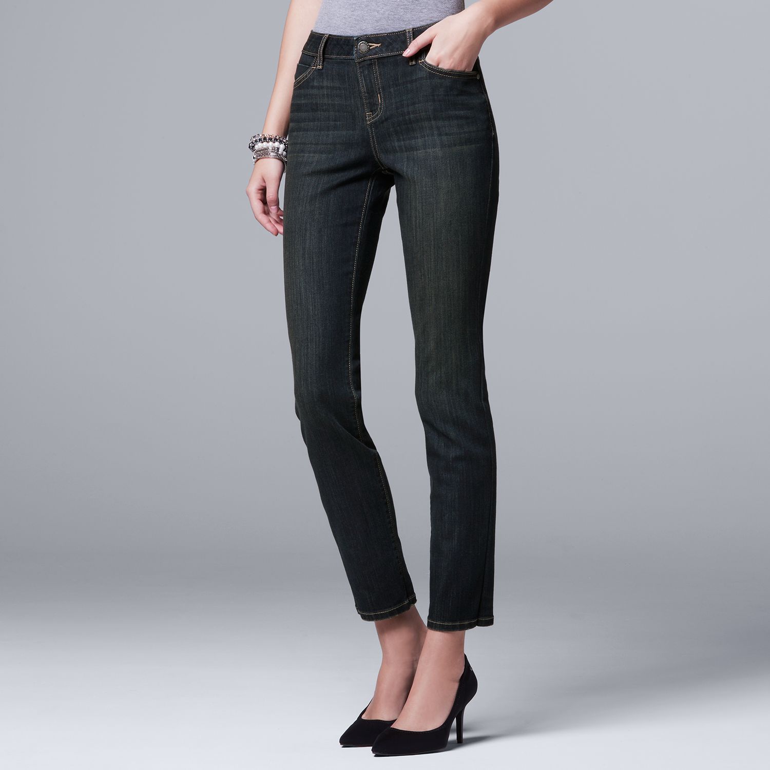 vera wang straight leg jeans