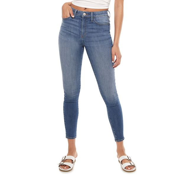 These Levi's Jeggings Look Like Jeans but Are as Comfy as Leggings