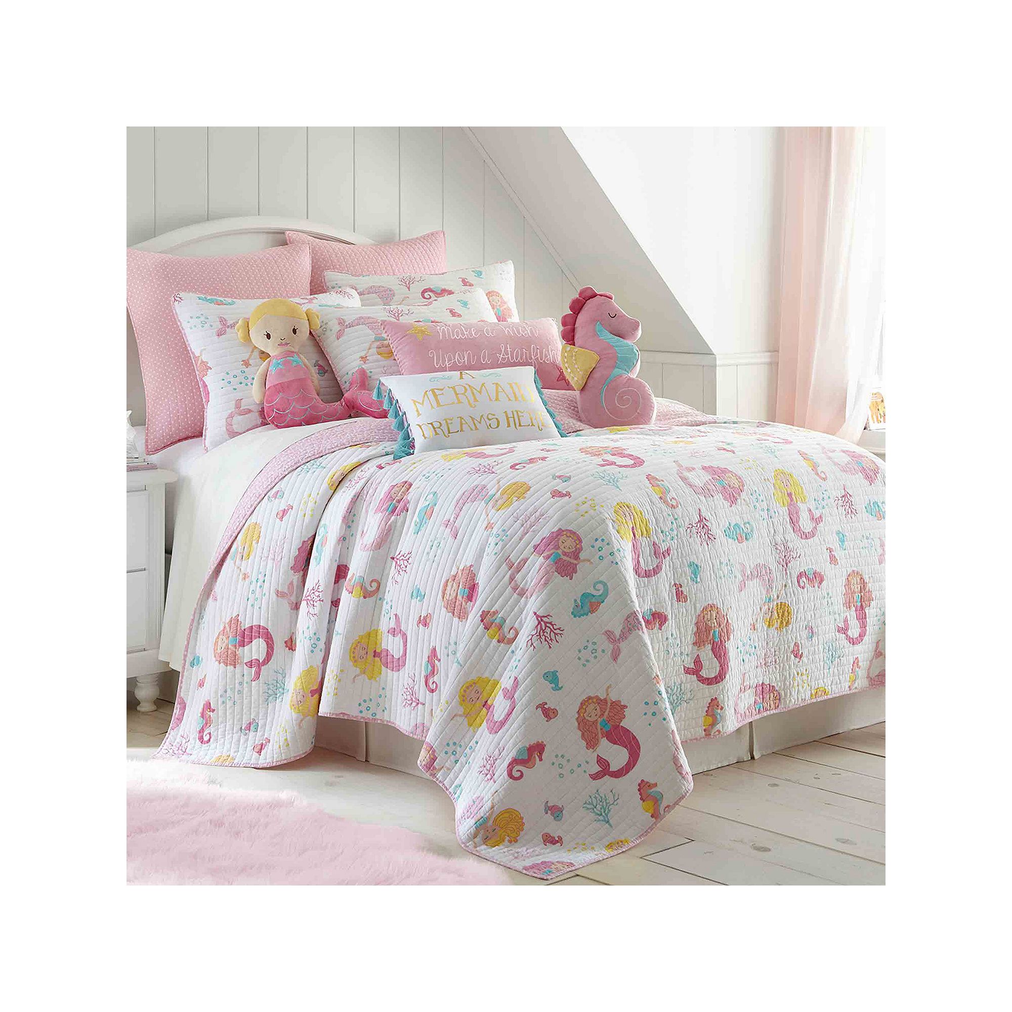 Levtex Home Dory Quilt Set, Pink White