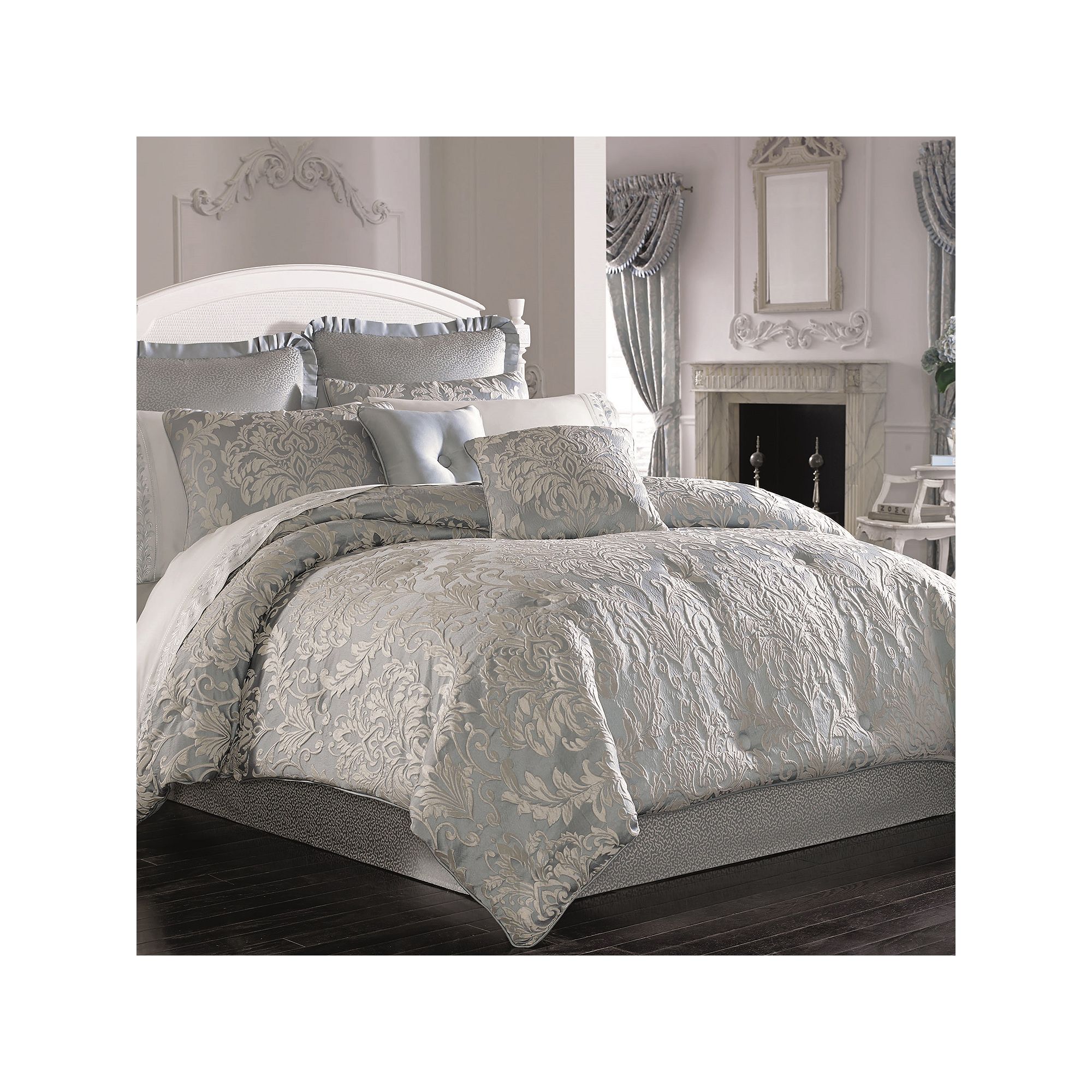 37 West Faith Comforter Set, Blue