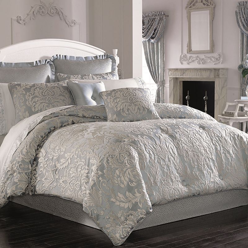 Five Queens Court Faith Comforter Set, King Bedding