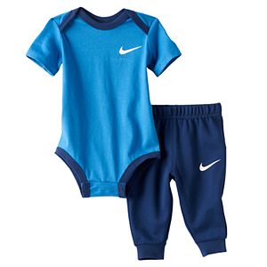 Baby Boy Nike !