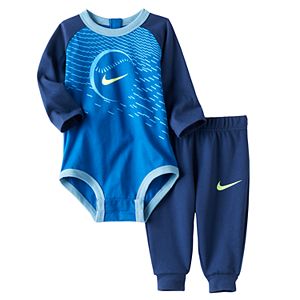 Baby Boy Nike Sports Bodysuit & Pants Set
