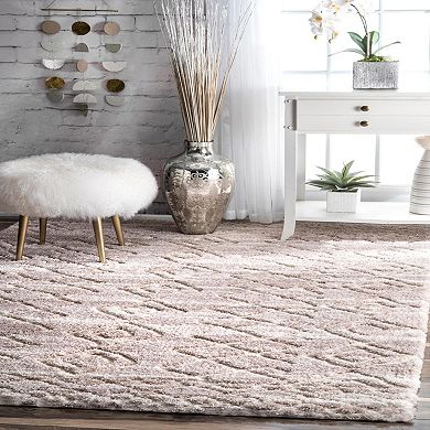 nuLOOM Vinita Moroccan Diamonds Shaggy Area Rug