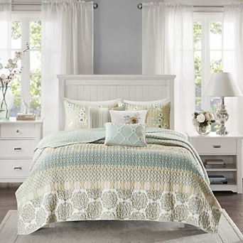 Madison Park 6 pc Felicity Cotton Quilt Set with Shams and Throw Pillows