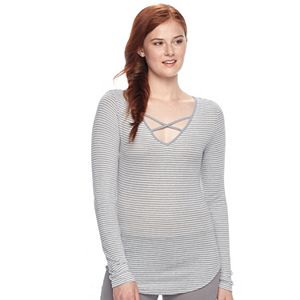 Juniors' SO® Cross Front Top