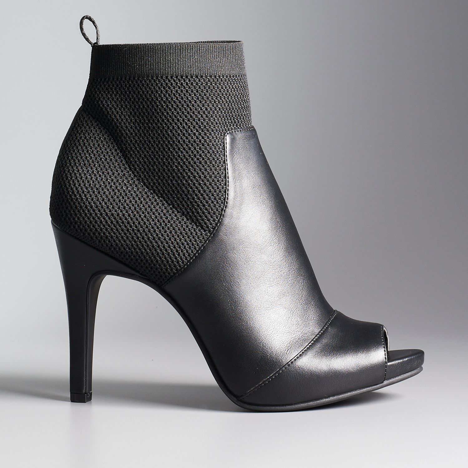 vera wang booties kohls