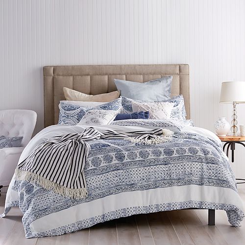 Peri Matlasse Medallion Duvet Cover