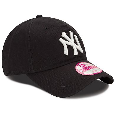 Women's New Era New York Yankees 9TWENTY Essential Adjustable Cap