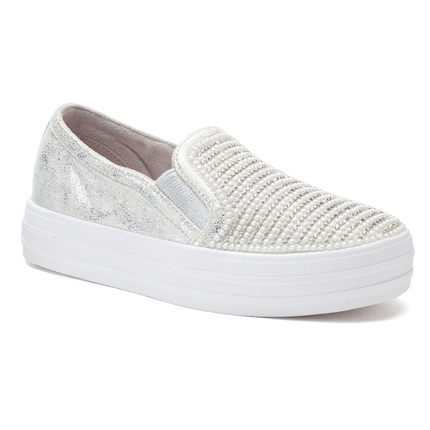 girls slip on sneakers