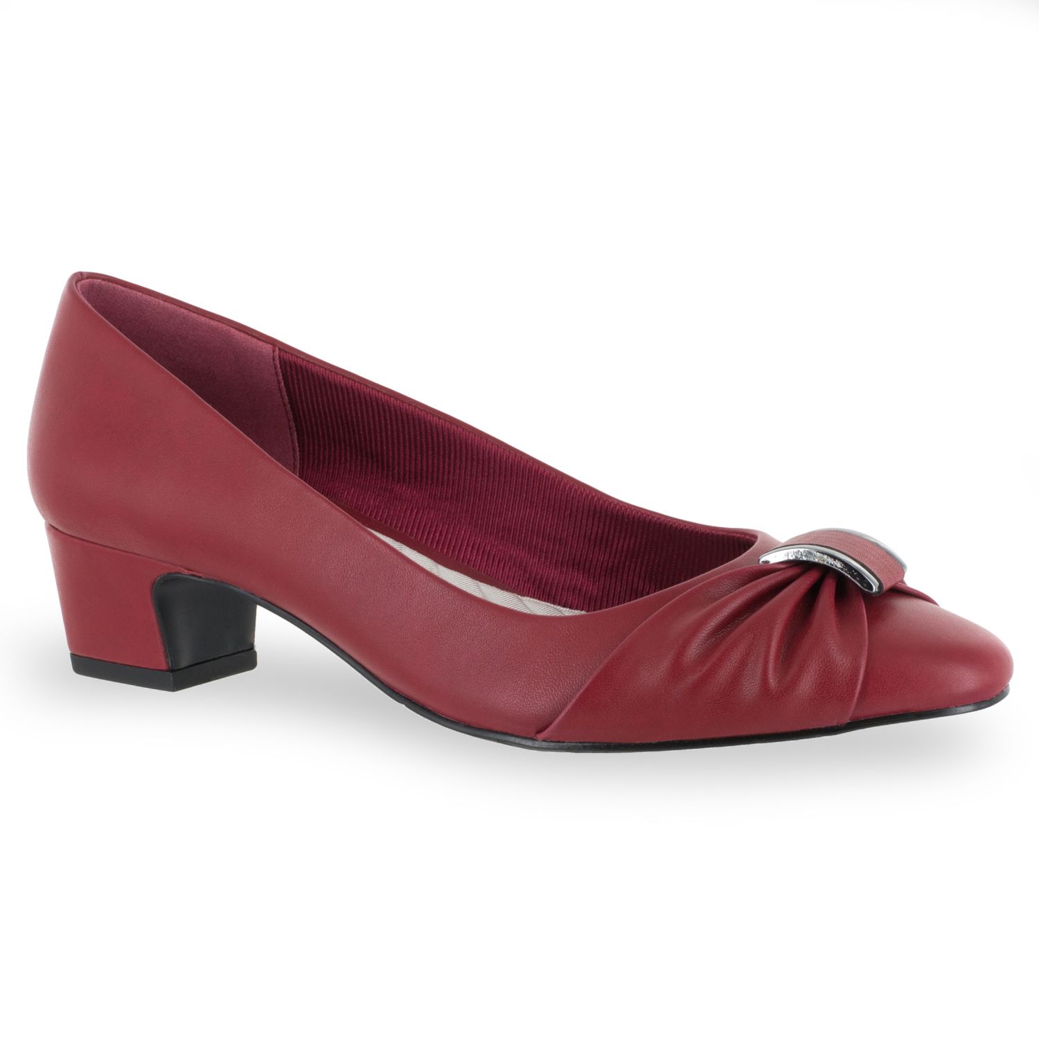 easy street waive pumps