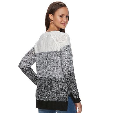 Juniors' SO® Raglan V-Neck Sweater