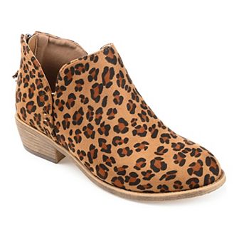 Journee Livvy Women's Back Heel Zip Stacked Heel Booties