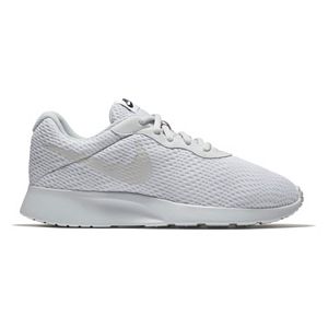 Nike Tanjun Women's Sneakers