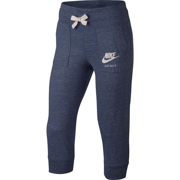 Nike vintage capri online sweats