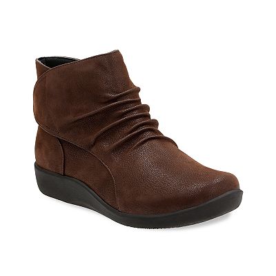 Clarks cloudsteppers boots sillian frey best sale