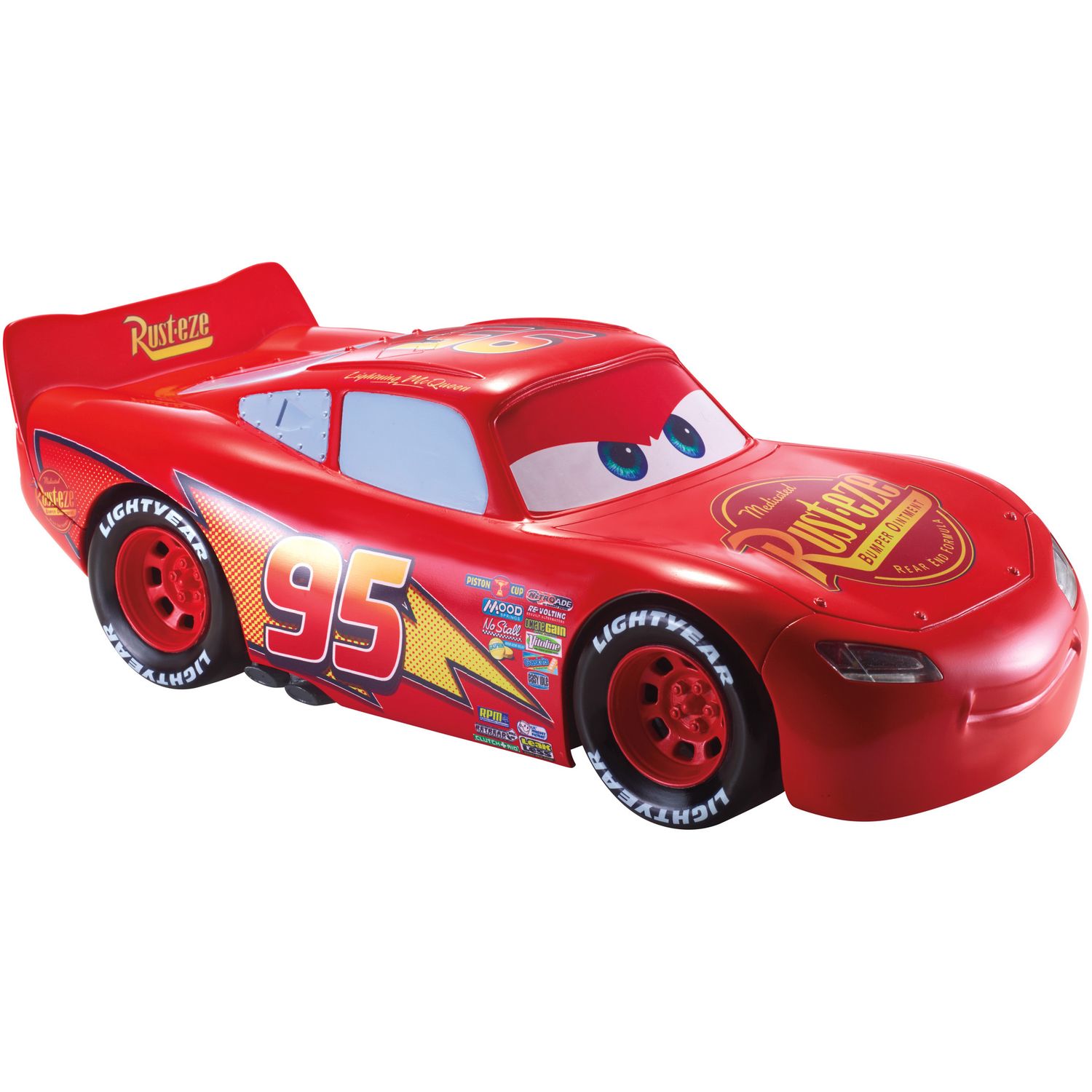 disney pixar cars 3 movie moves lightning mcqueen